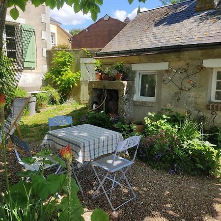 La Maisonnette Houssay  Exterior photo