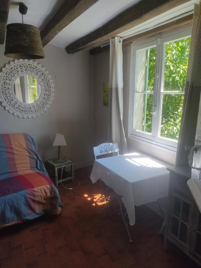 La Maisonnette Houssay  Exterior photo